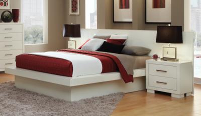 Jessica White California King Size Platform Bed, Dresser, Mirror, & (2) Panel Nightstands Set