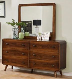 Robyn Dresser & Mirror