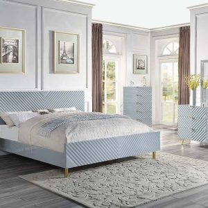 Gaines Eastern King Bed